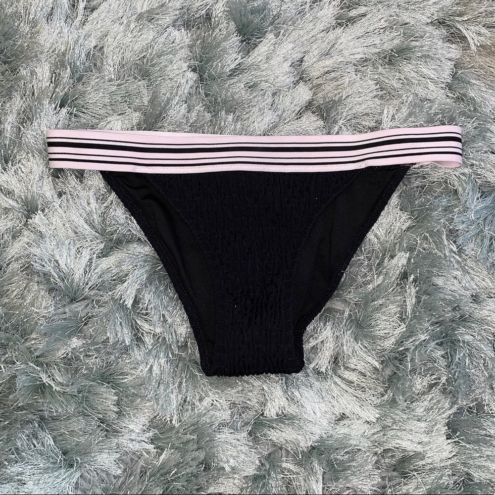 Victoria’s Secret swimsuit bottoms